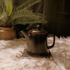 Vintage mini Aruska tea pot